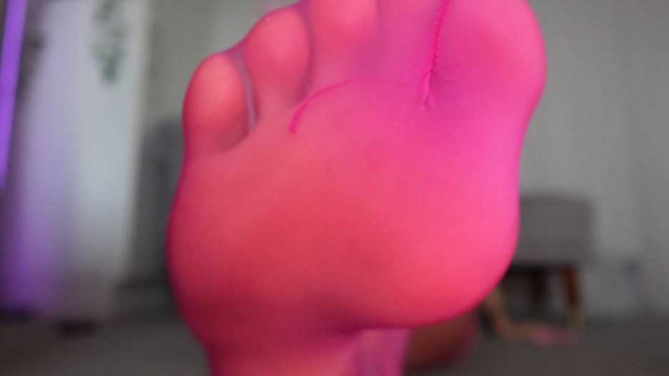 MissesDiscreets – The Shiny Pantyhose Easter Bunny